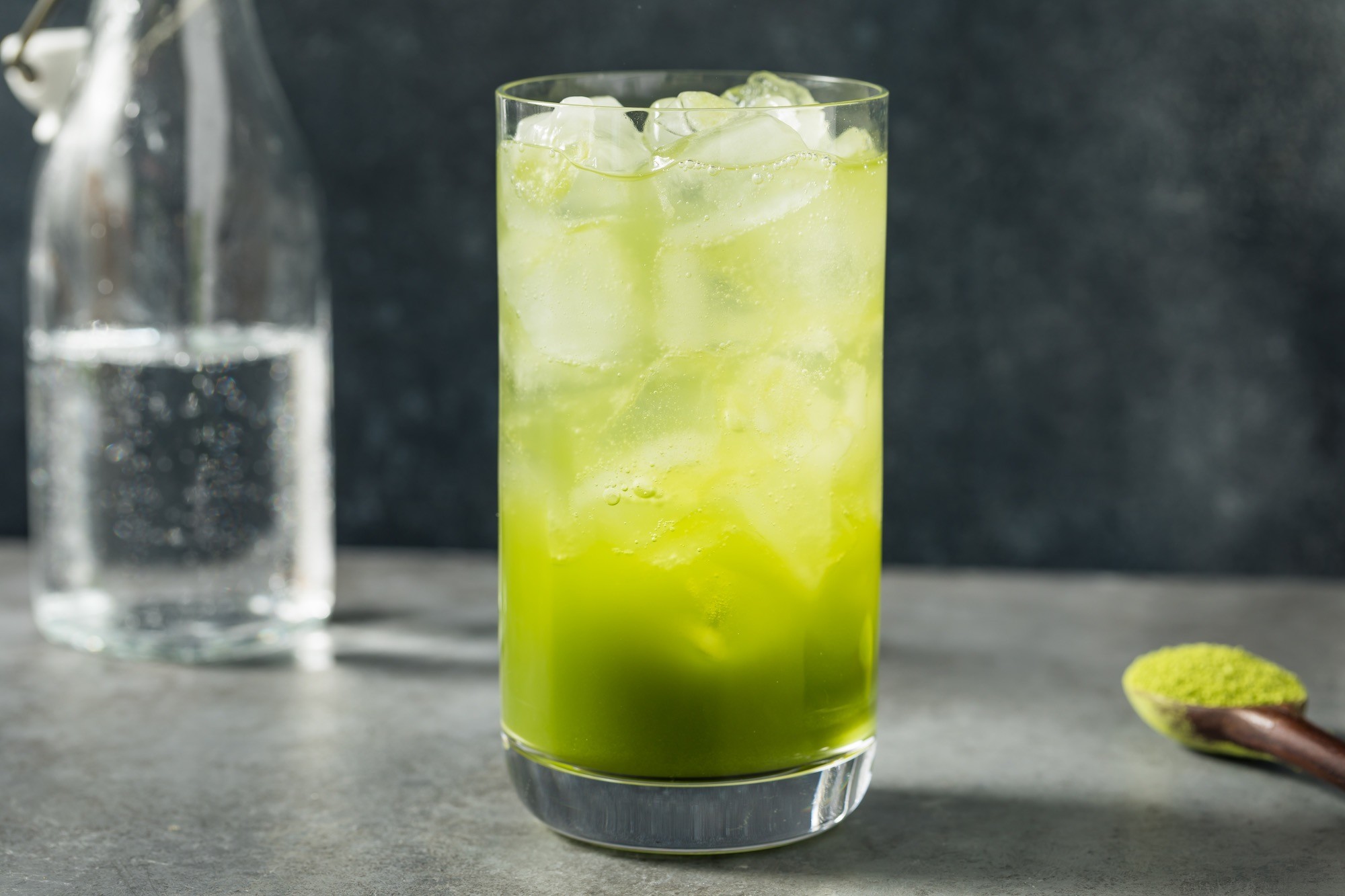 Green tea gimlet cocktail recipe